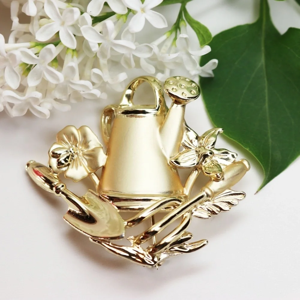 🍃👒 Gardener’s Gift 🌷 Garden Tools Brooch 🌷🌿